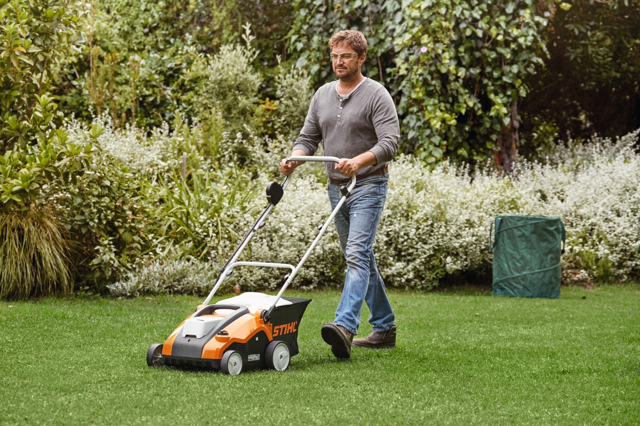 Kalendarz ogrodniczy STIHL