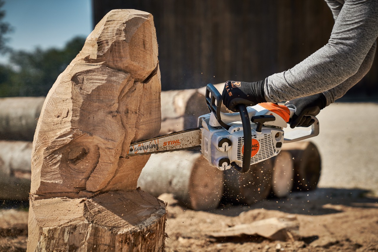 Sowa wycięta pilarką łańcuchową STIHL MS 194 C-E