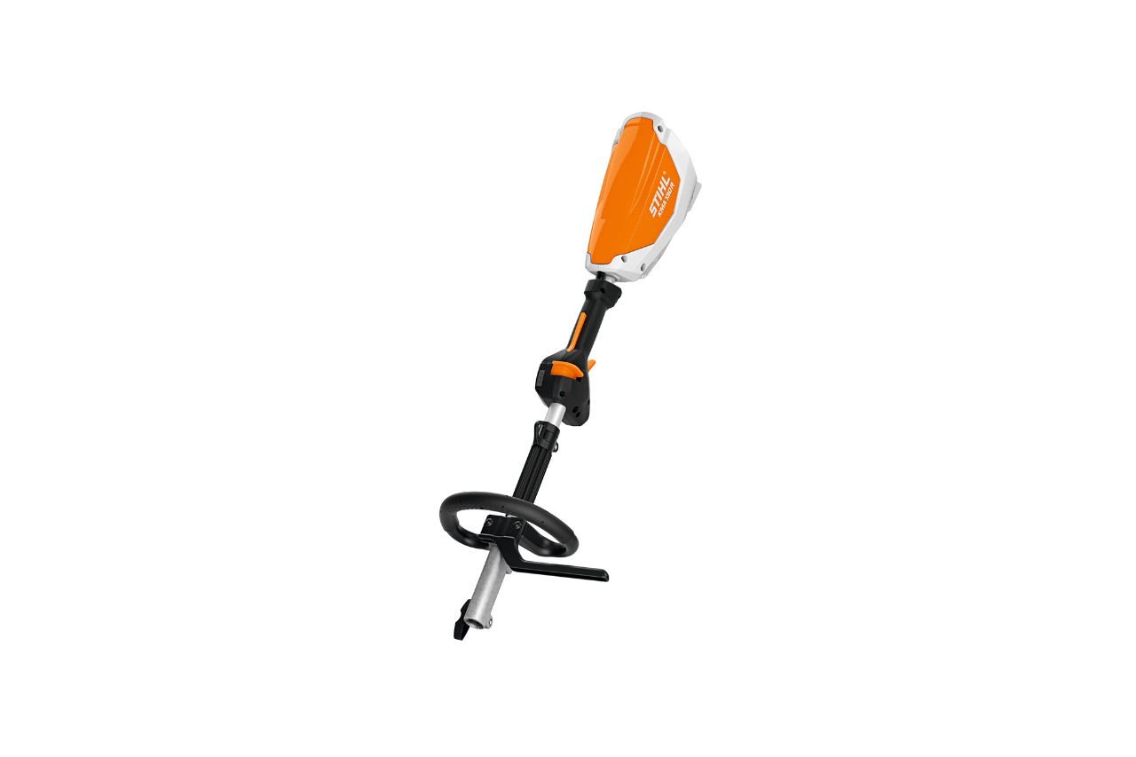 Akumulatorowy KombiMotor KMA 130 R z systemu AP STIHL